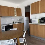 Sunny 1br Near Obor With Garden Patio And Workspace * Bucharest